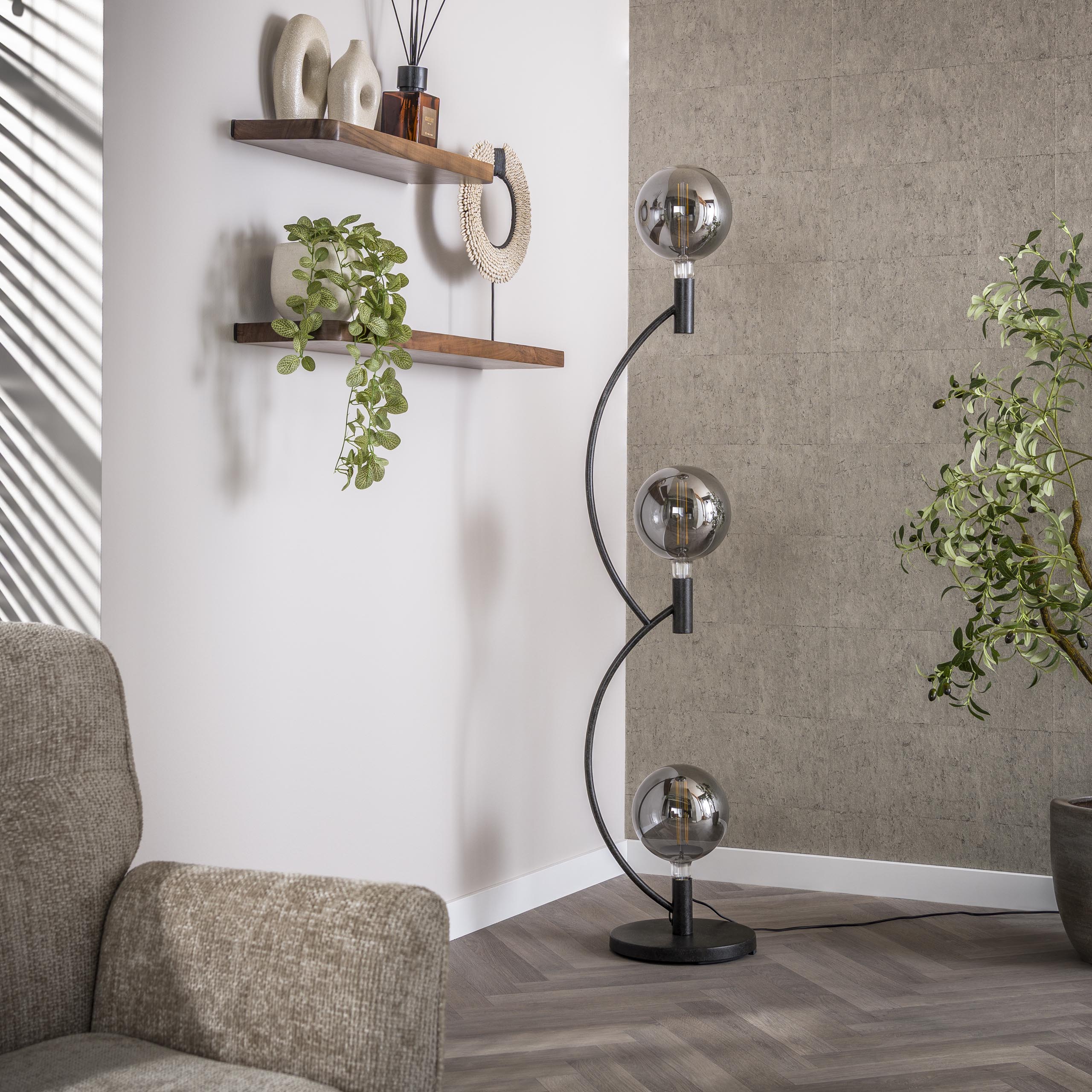 Lampada da terra Arcus a 3 luci - Nero artico