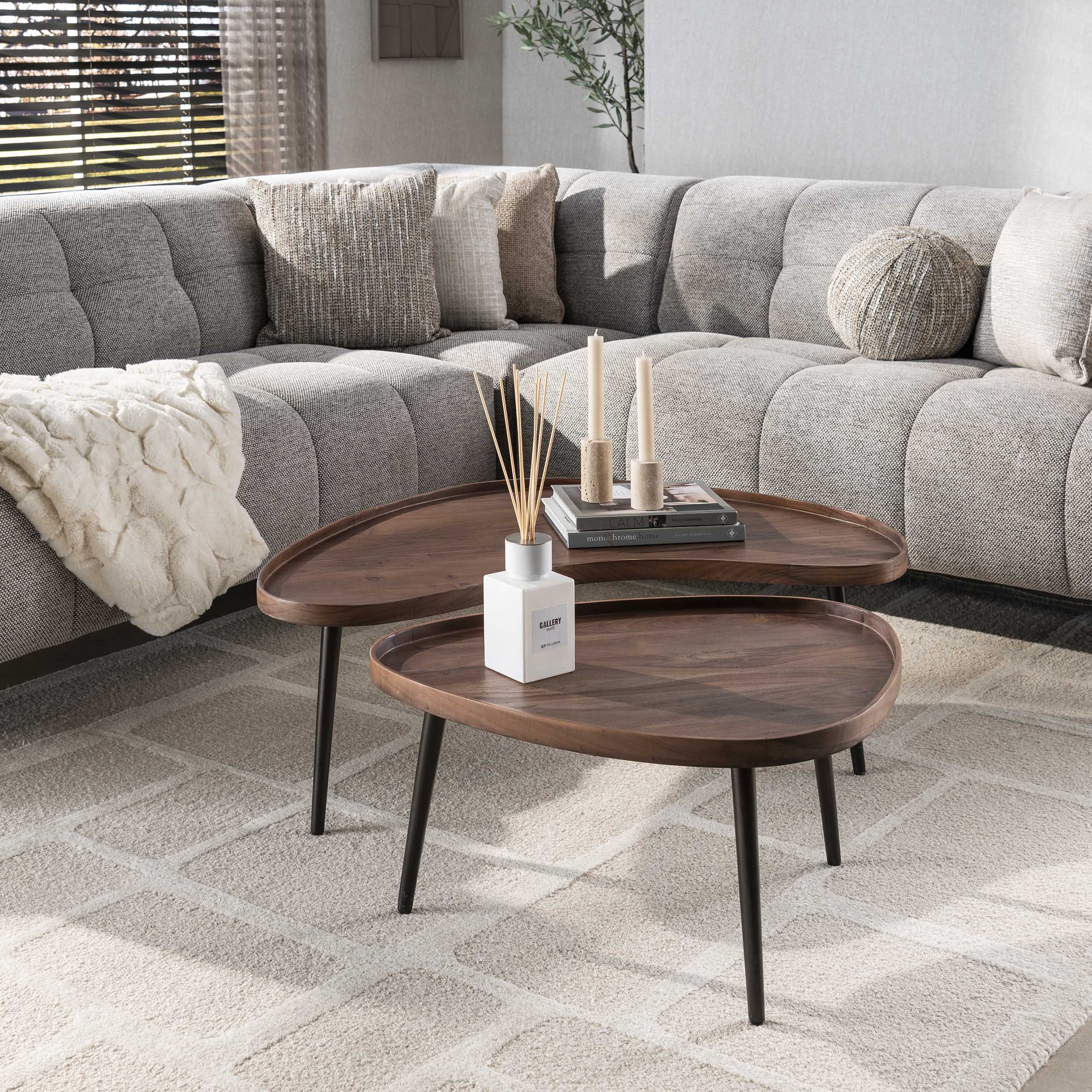 Tavolino Carve organico - set da 2 - marrone acacia