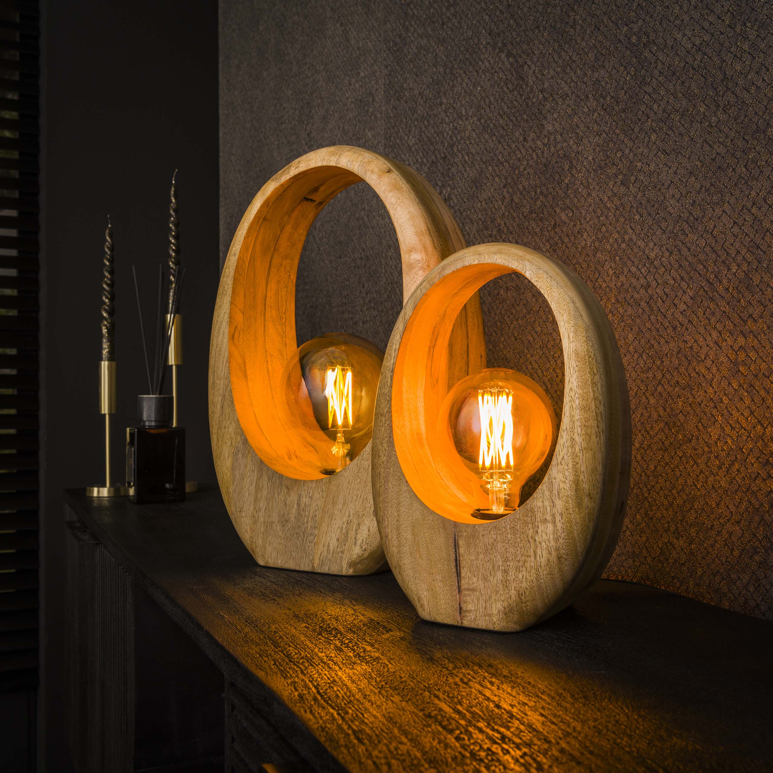 Lampada da tavolo 1L Arco in legno / Mango massiccio naturale