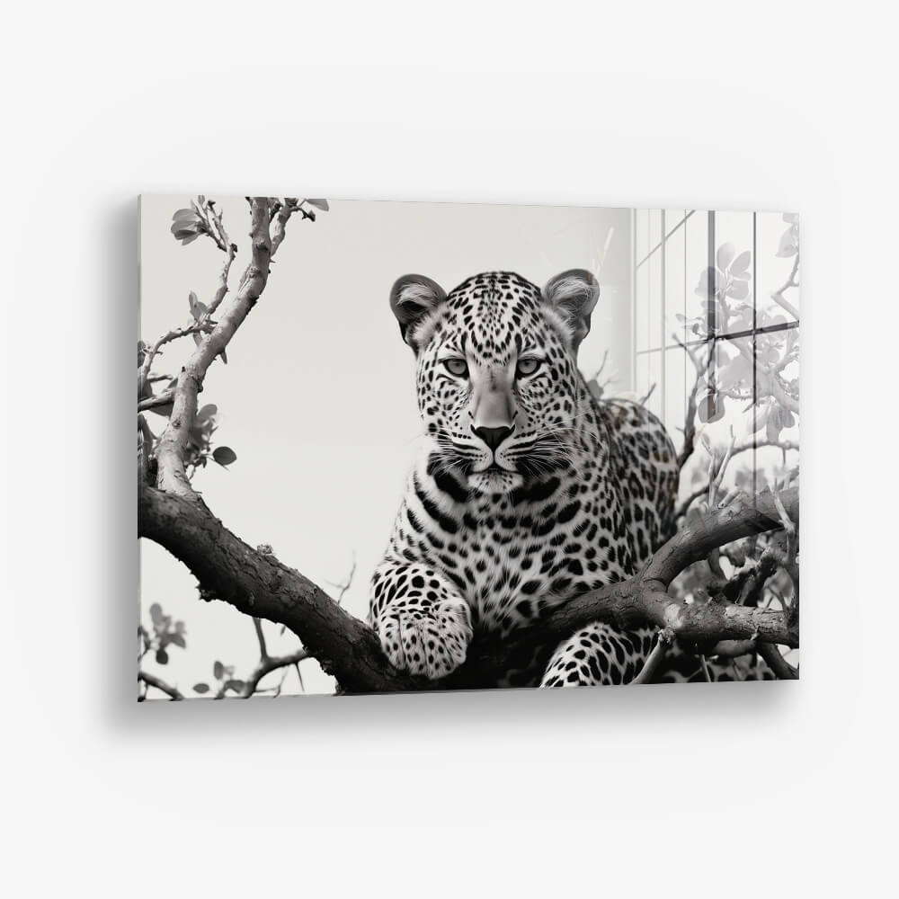 Jaguard In The Tree – Glass