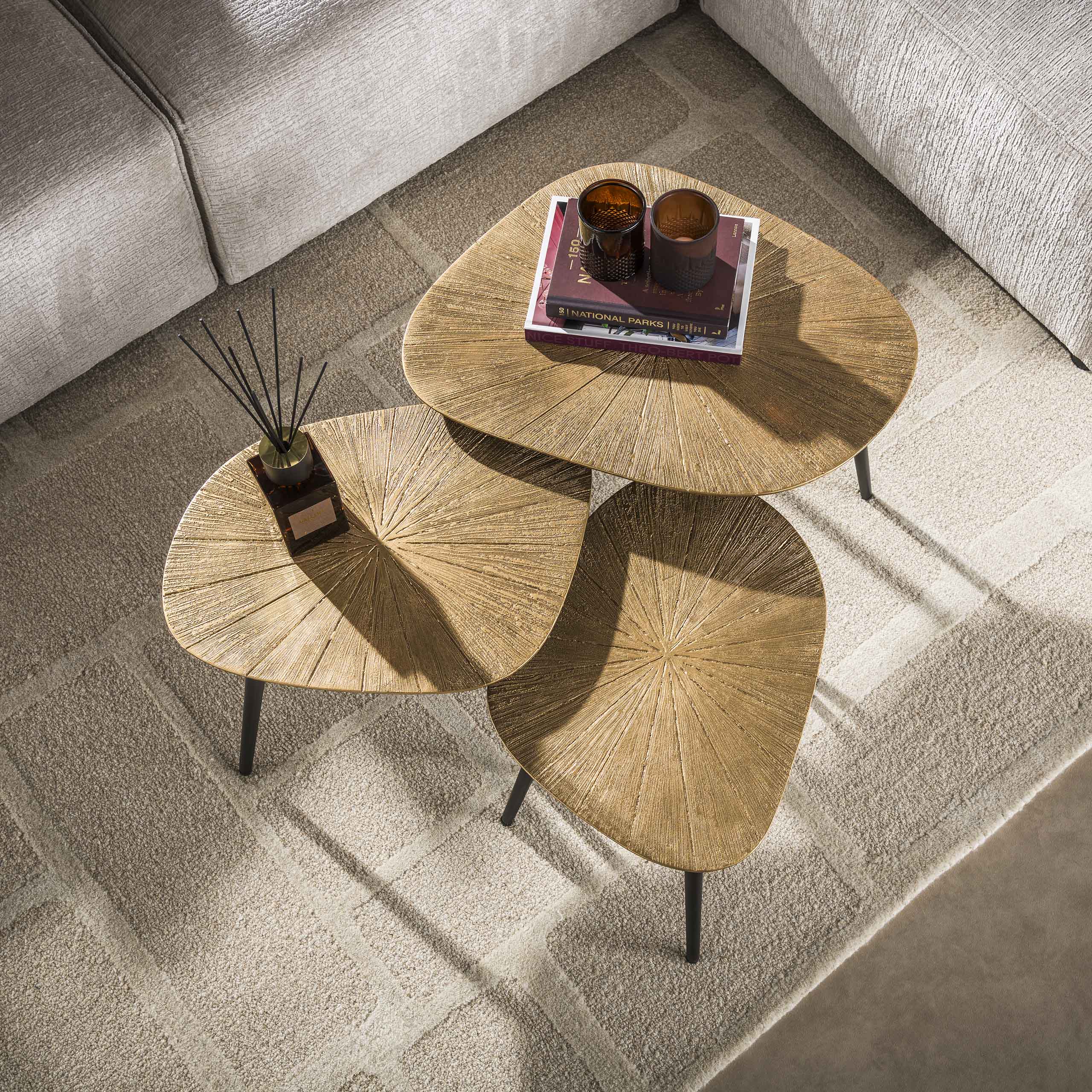 Tavolino Ray quadrangolare - Set di 3 - Oro antico