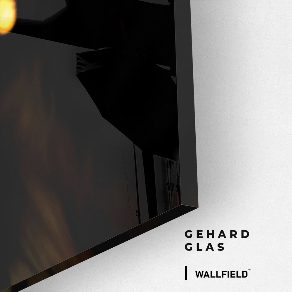 Golden Elegance – Glass