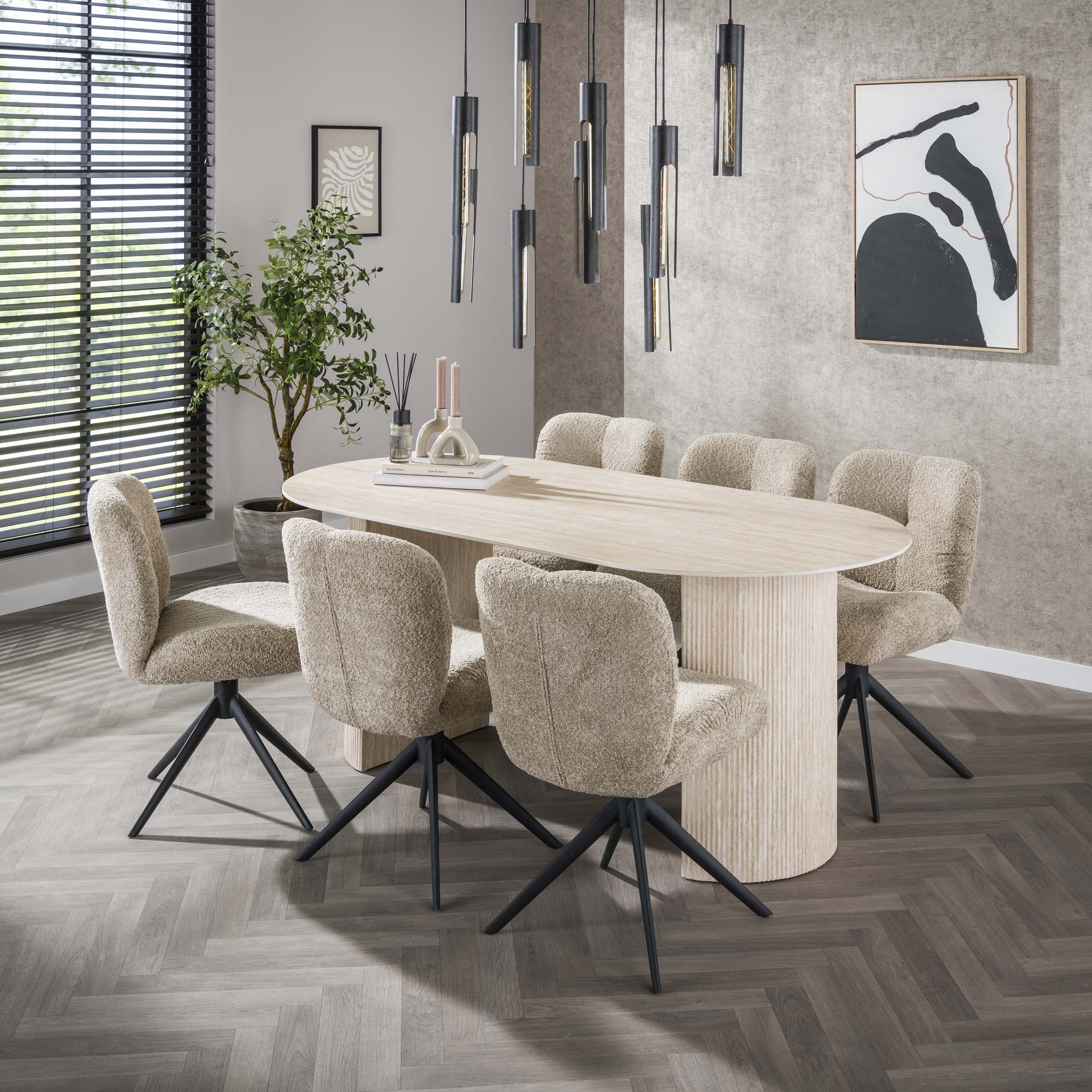 Comfort chair rotatable. VPE2 / Boucle sand color