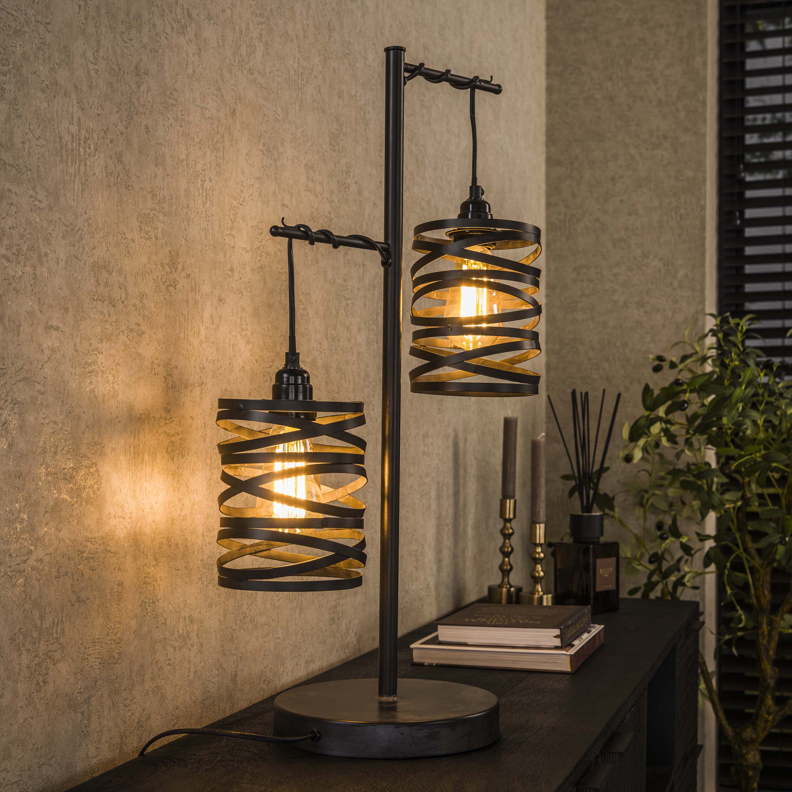 Lampada da tavolo Spilla