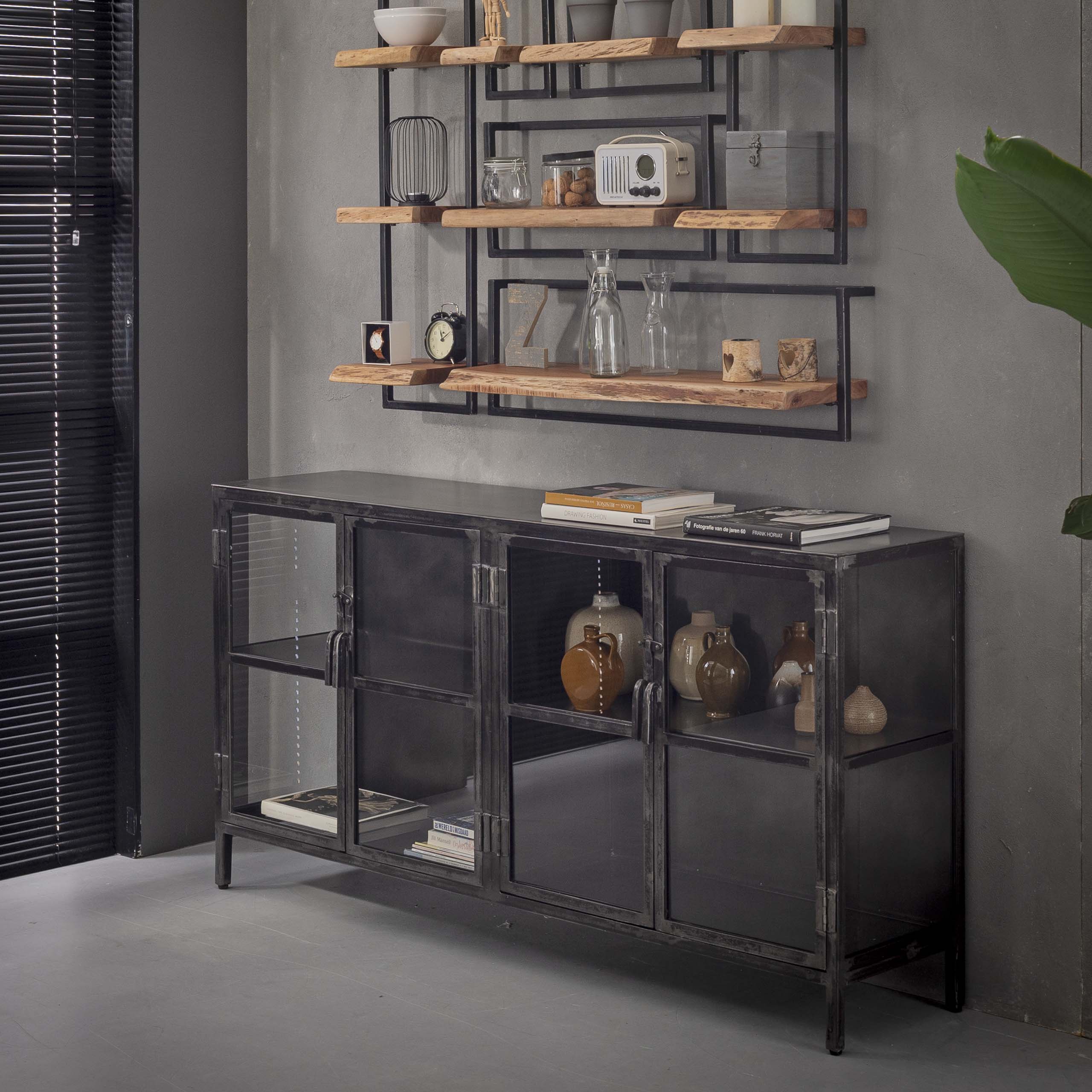 Credenza Rift metal 4 ante / Canna di fucile