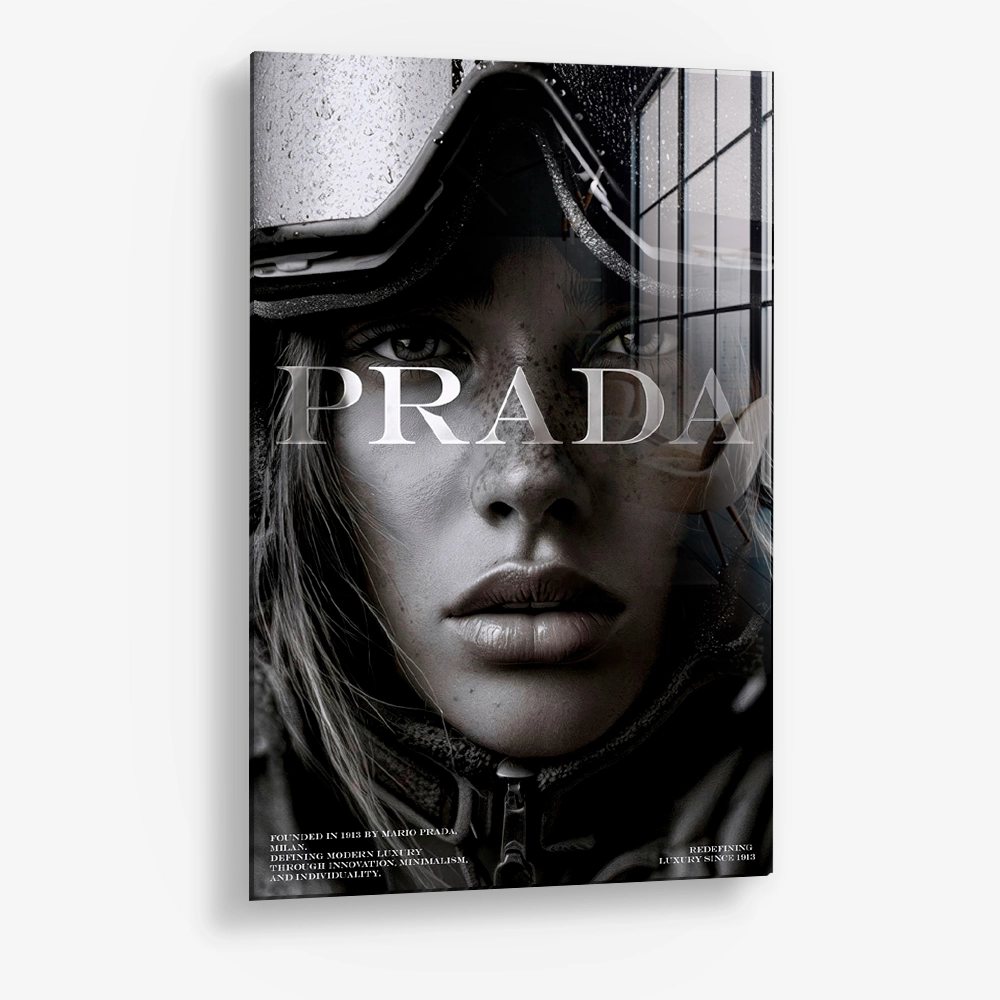 Prada Girl – Vetro