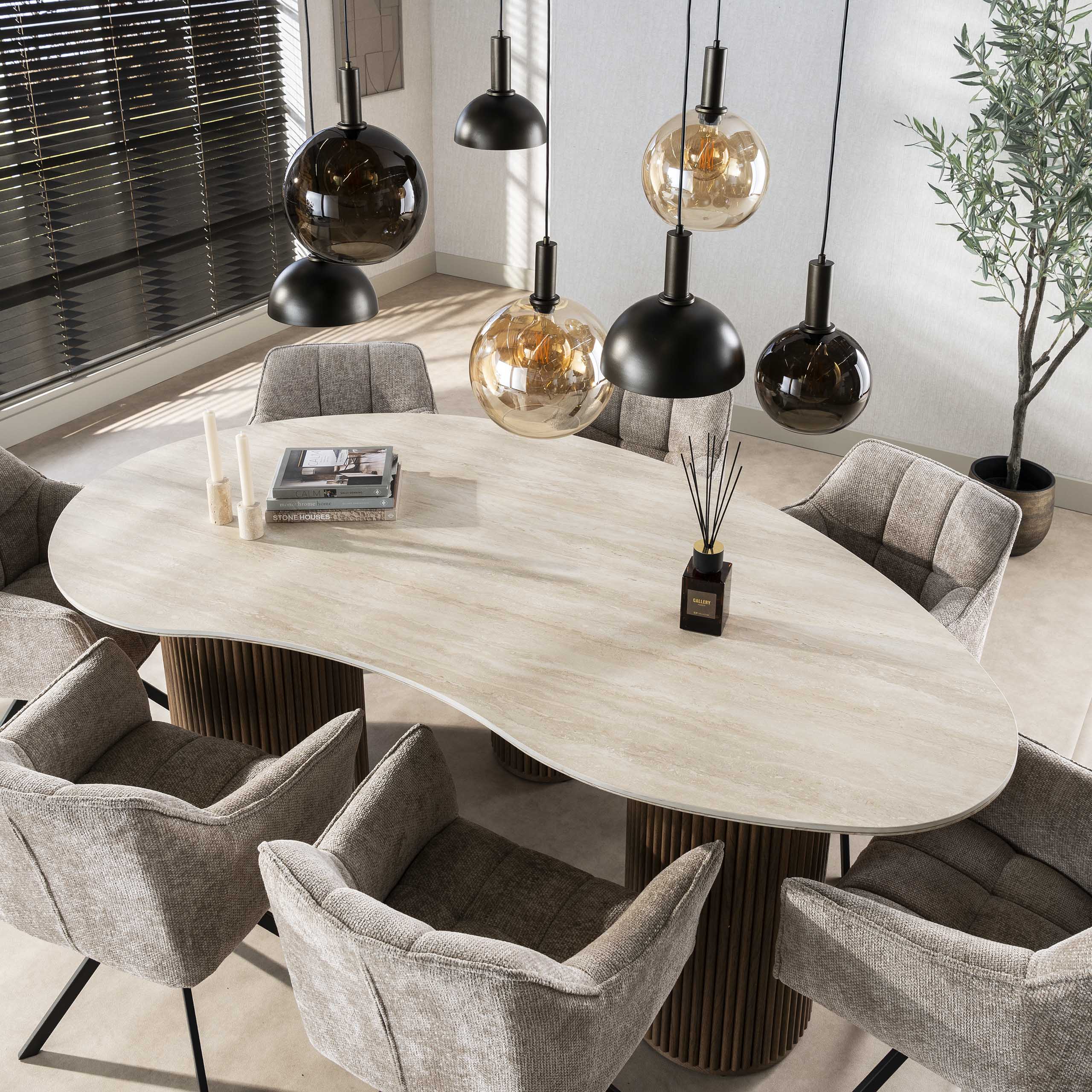 Tavolo da pranzo Romano a forma di rene 215 cm - Travertino in ceramica 3D