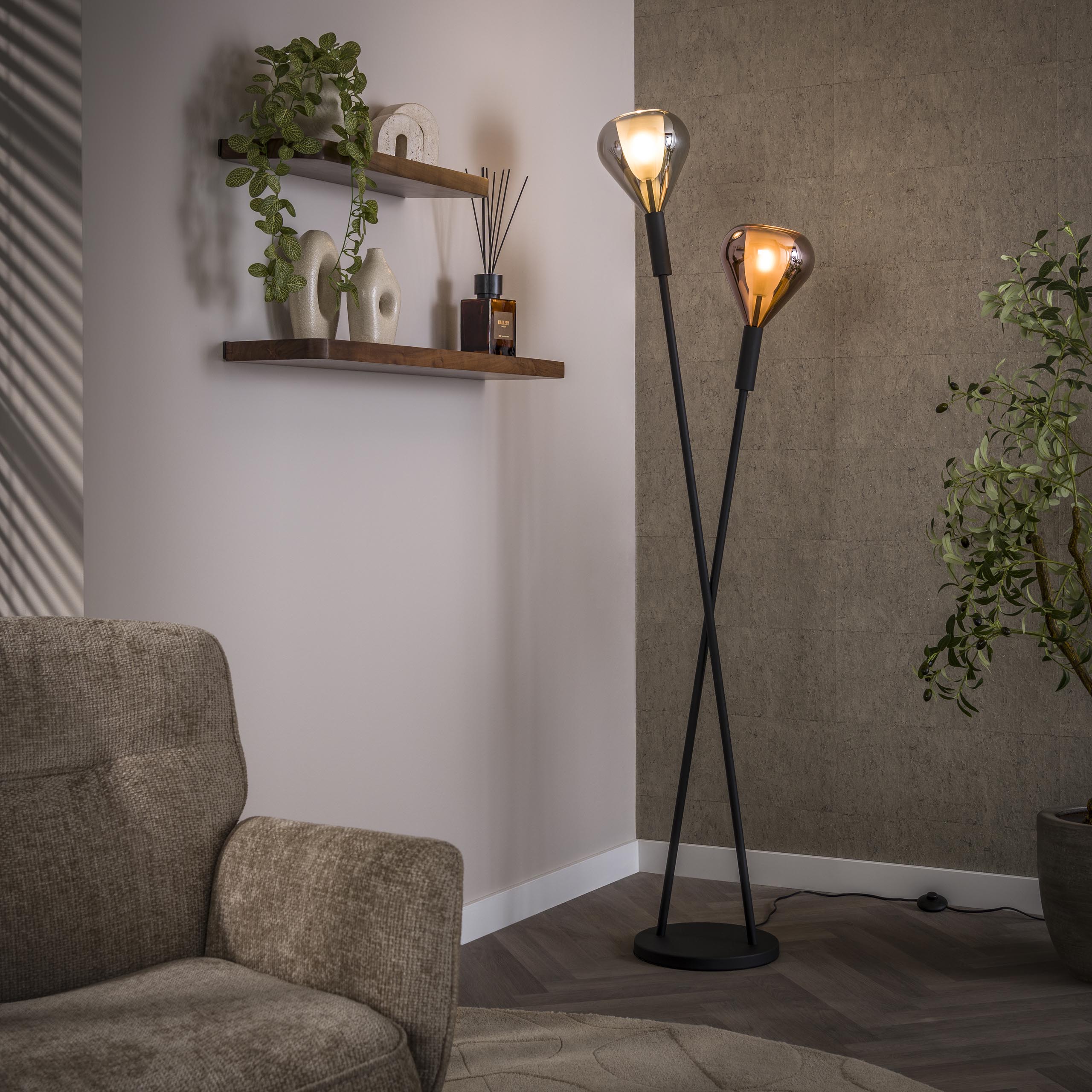Lampada da terra Wings a 2 luci - Nera