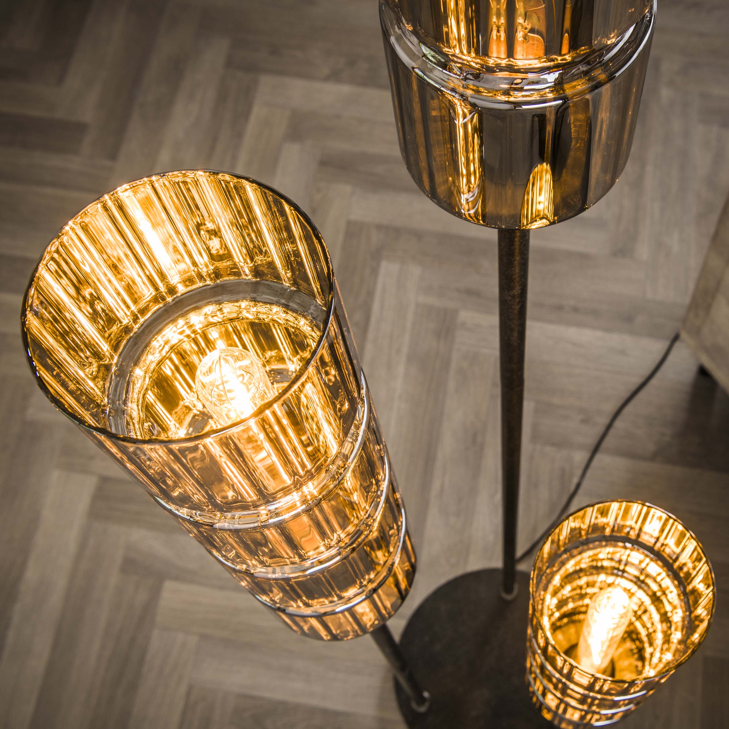 Lampada da terra 3L cilindro a gradini in vetro / Nero artico