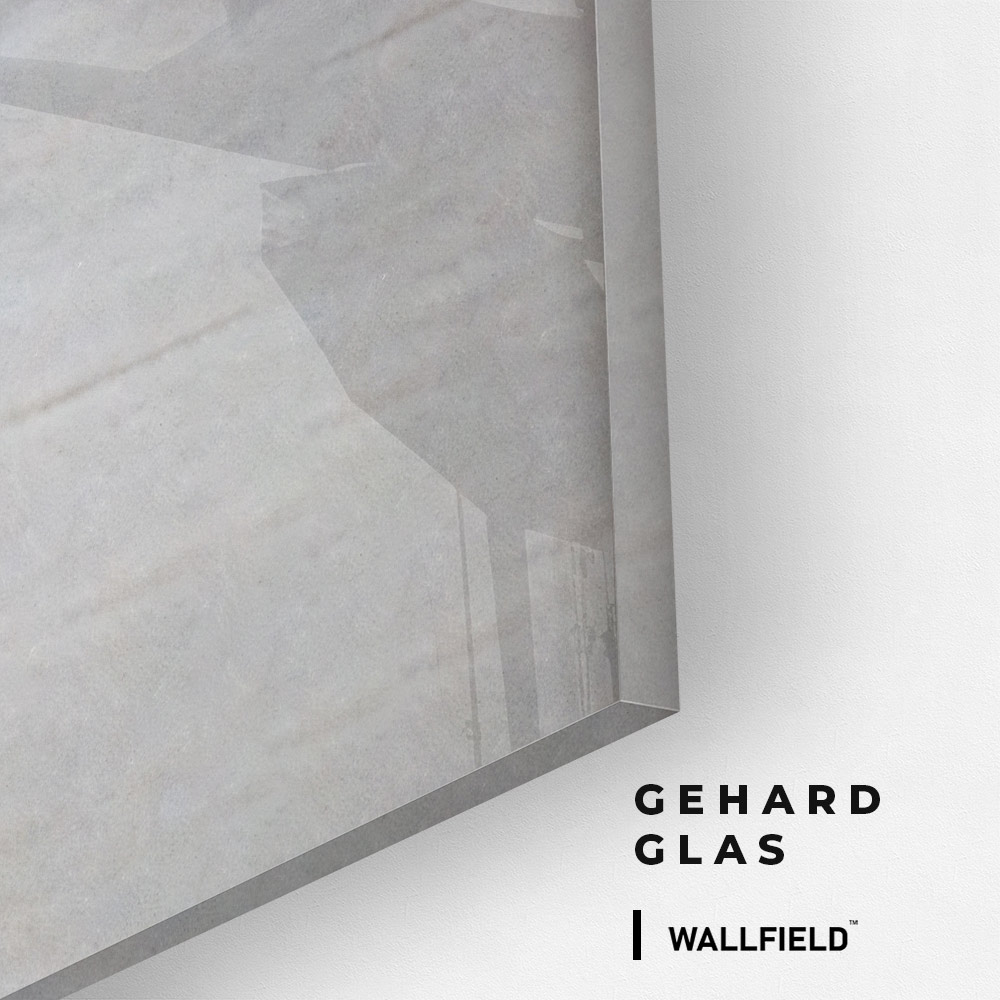 The Famous Fight – Glass